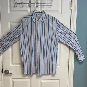 Selling a Perry Ellis dress shirt